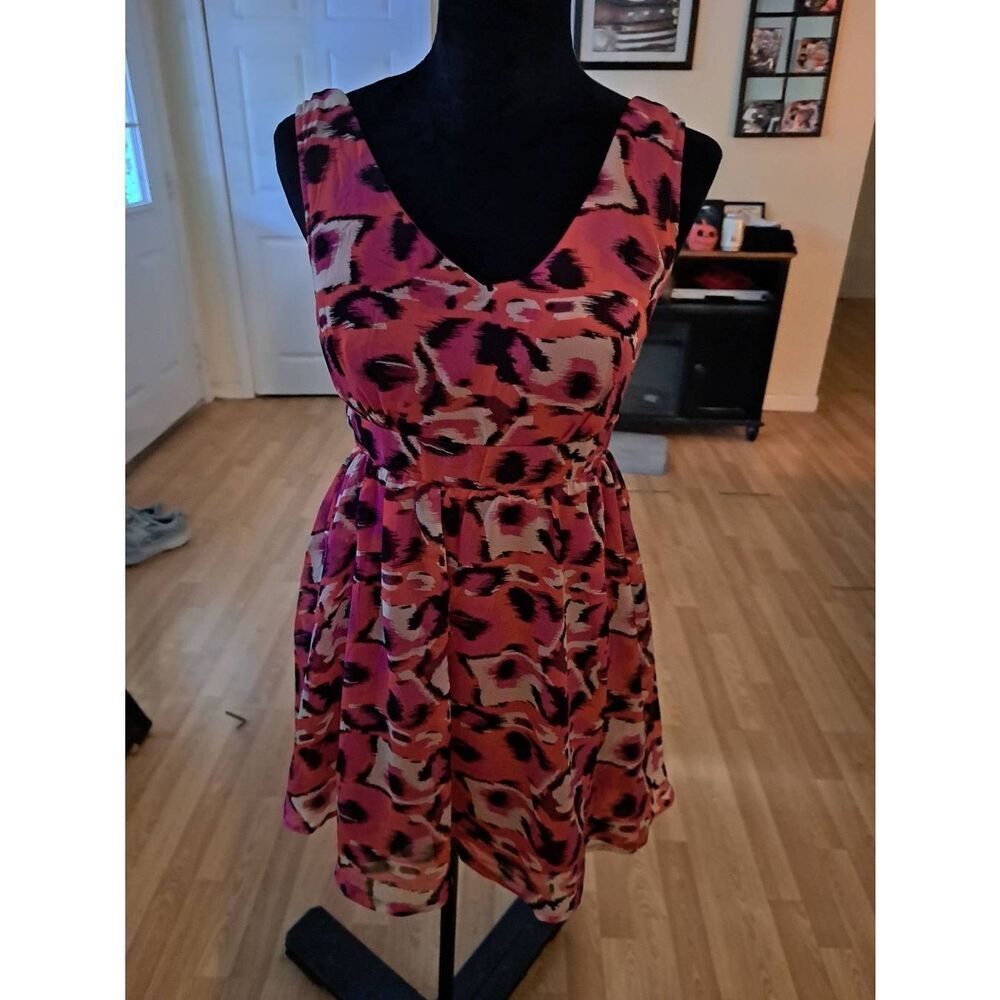 New Rachel & Chloe Magenta Pink Tan Black Dress Med Sleeveless Crisscross Back